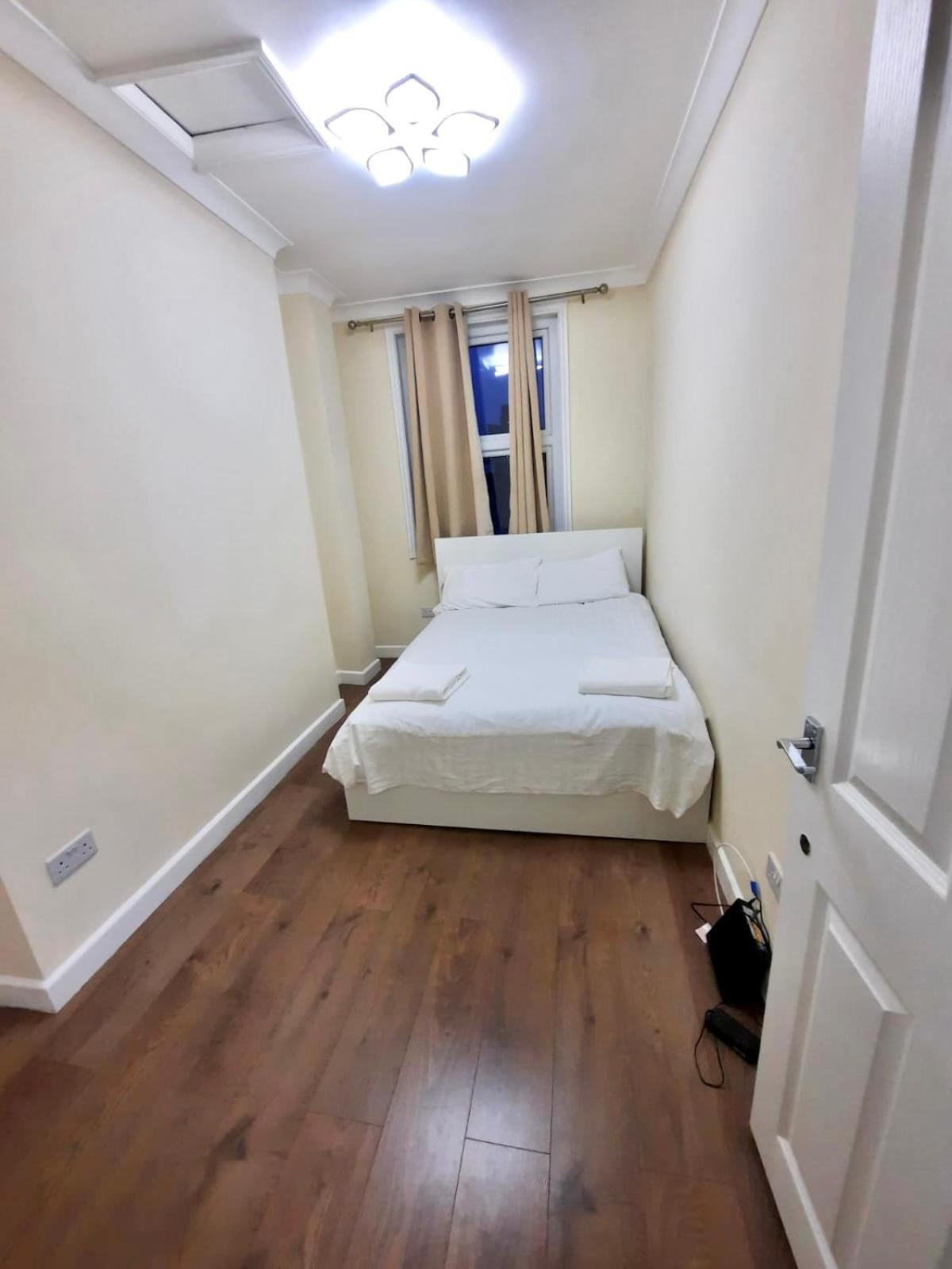 The Euston Guest House-64 London Bagian luar foto
